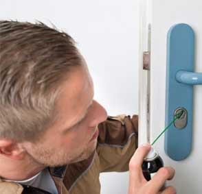 Safe Key Store Sorrento, FL 352-325-7596 Safe Key Store Sorrento, FL 352-325-7596